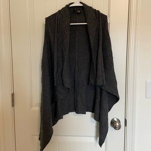 Susan Lawrence women’s thick gray knit acrylic open drapey vest sweater large‎